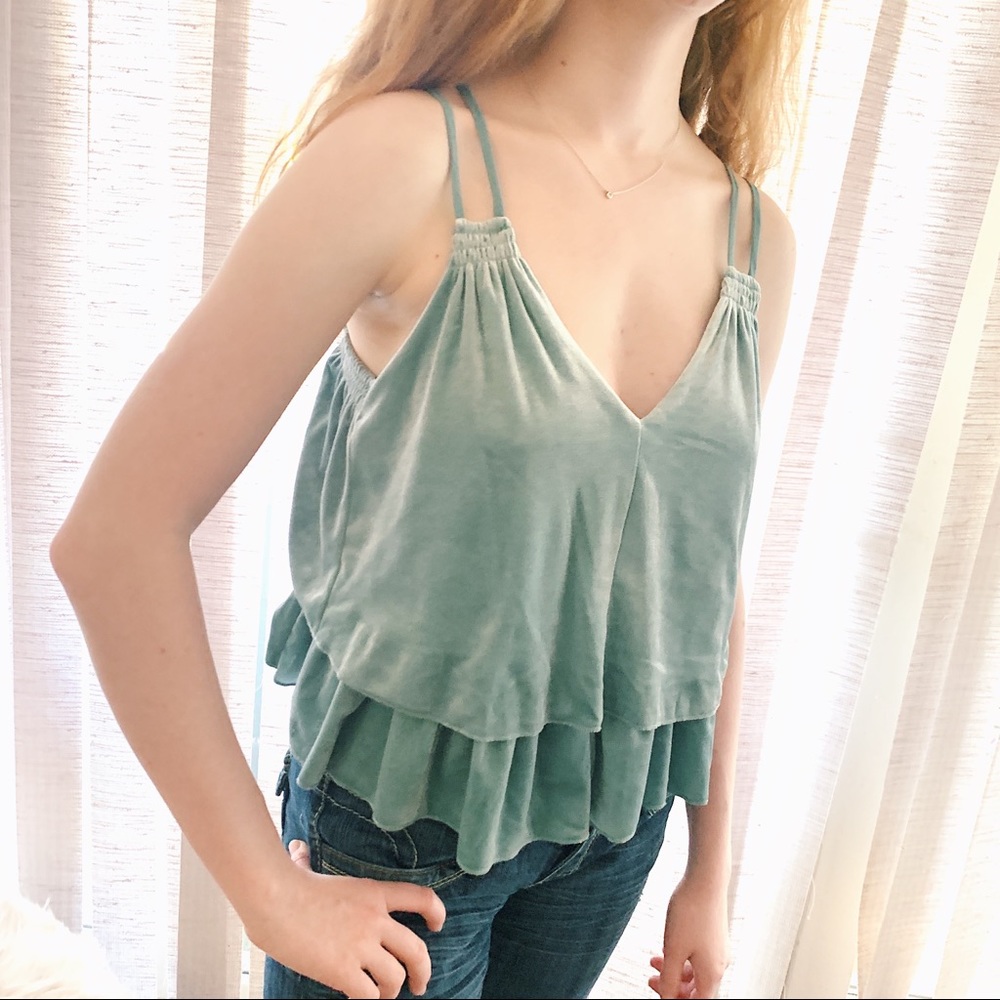 Velvet Top ♡ - Picture 2 of 3